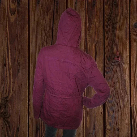 L C’Esttoi Burgundy Sherpa Lined Jacket - Picture 4 of 10